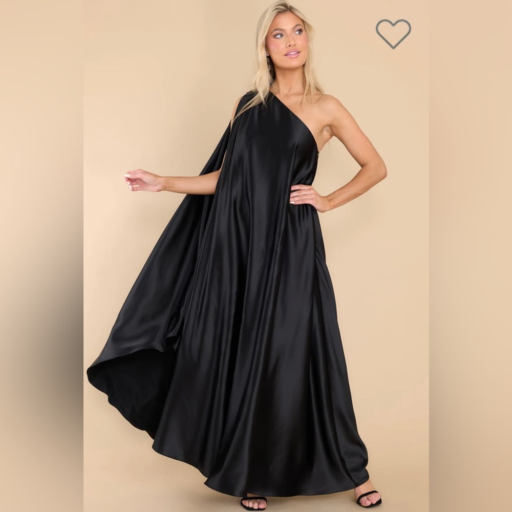 BRAND NEW BLACK OFF THE SHOULDER DRESS MED